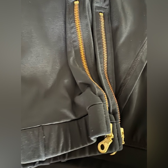 ZYIA Women’s Black Joggers - Picture 3 of 4